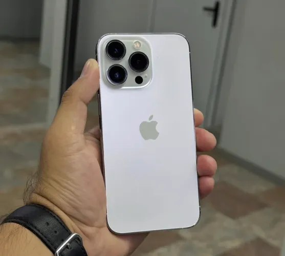 iPhone 13 Pro branco 128 GB promoção 88%