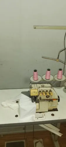 Máquina de costura Interlock