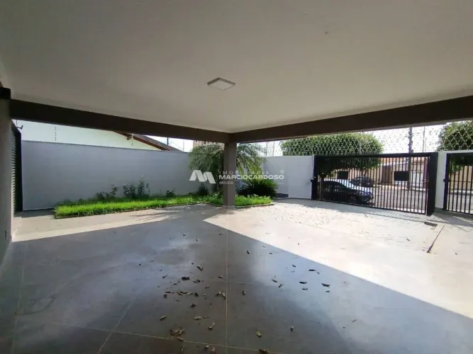 Casa com 3 dormitórios à venda, 210 m² por R$ 610.000,00 - Jardim Nazareth - São José do R