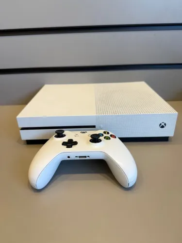 GAME XBOX ONE S BRANCO 500GB - SEMI