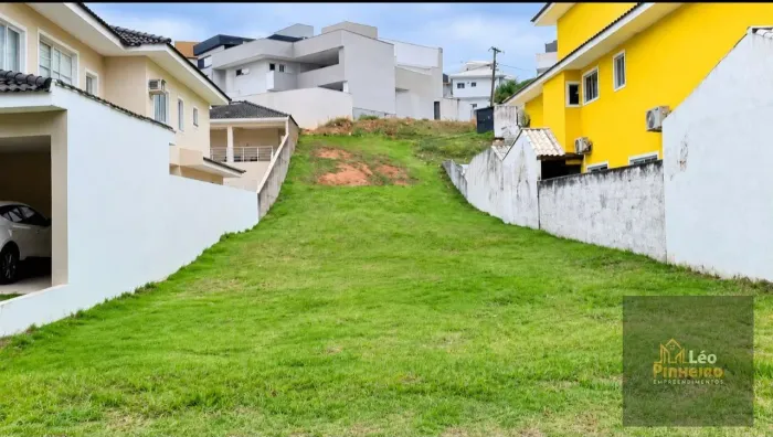 Terreno Condomínio em Vale dos Cristais - Macaé