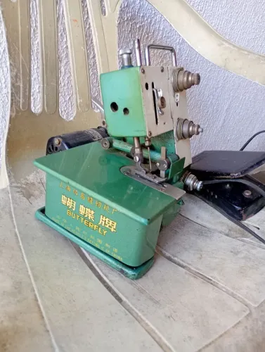 Vende se máquina de costura overlock funcionando perfeitamente zap *