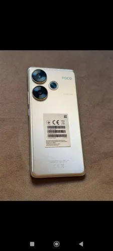 Celular novo aproveita F6 pro top em tudo principalmente nas fotos e vídeos