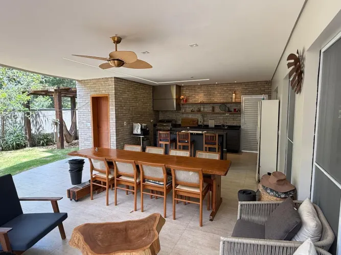 CASA A VENDA NO CONDOMÍNIO RESERVA SANTA MARIA