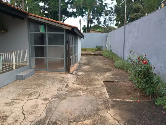 Imperdível oportunidade: Chácara à venda em Sumaré-SP, 3 quartos, 1 suíte, 3 salas, 2 banh