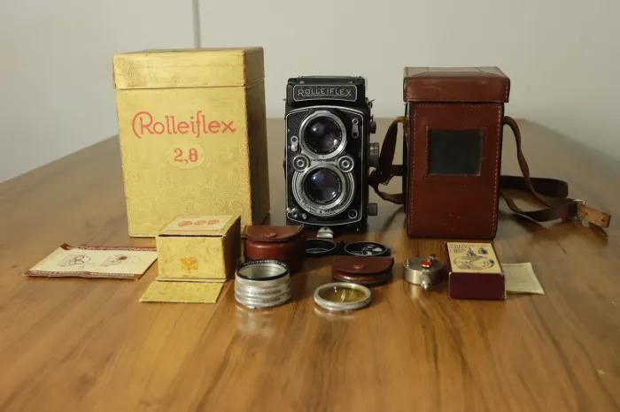 Rolleiflex 2.8 Clássica Câmera Analógica Tessar 80mm + Caixa Original + Acessórios
