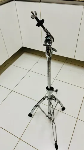 Pedestal bateria