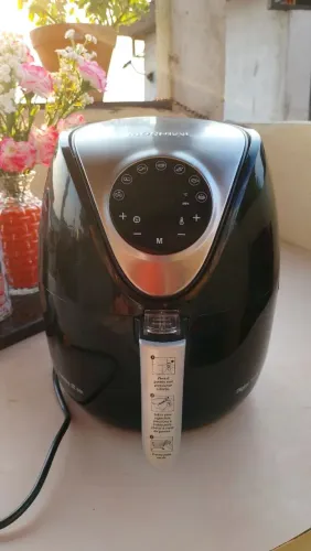 Air Fryer Mondial - ótima qualidade 150$
