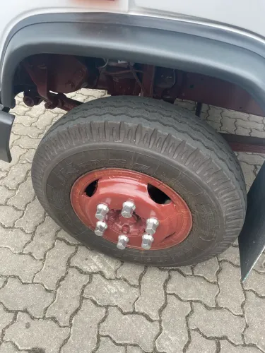 Pneus