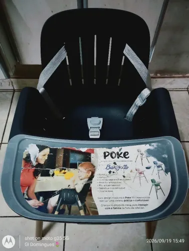 Cadeira alimentação Poke Burigotto.