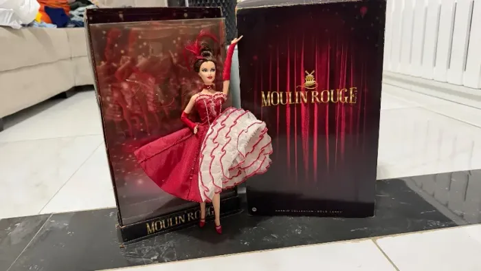 Barbie Collector Moulin Rouge Gold Label