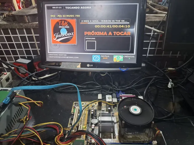Kit completo para montar juckbox tkmusic