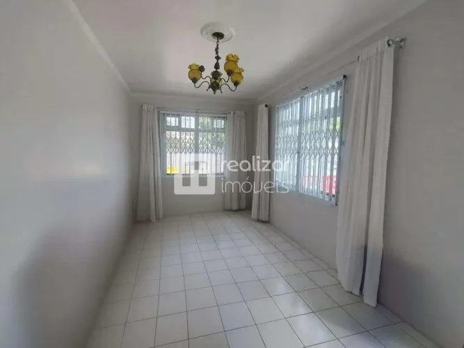 Casa 3 quartos no bairro Barreiros, São José
