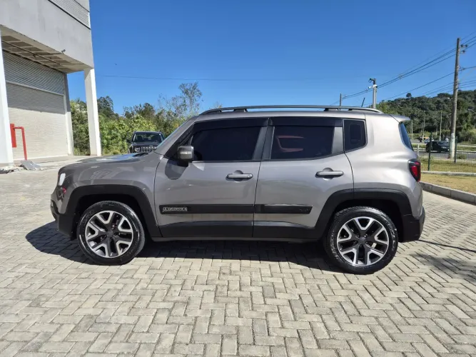 Jeep Renegade Longitude 1.8 4X2 Flex 16V Aut. 2021