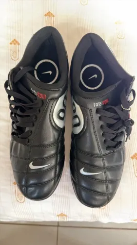 Chuteira PRO total 90