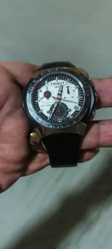 Relógio tissot bem conservado