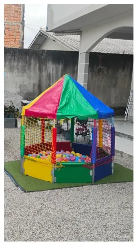Piscina de bolinhas 