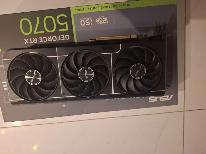 Rtx 5070 asus