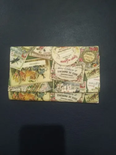 Carteira artesanal feminina, em tecido (nunca foi usada)