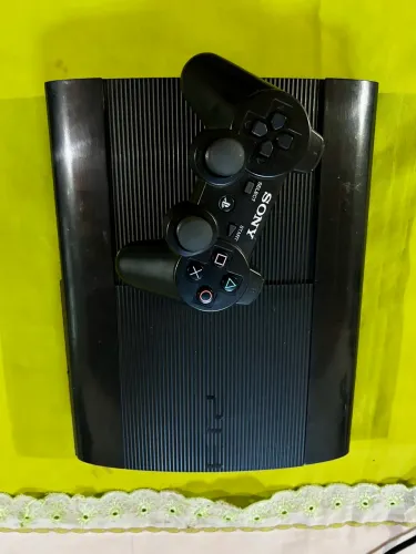 PS3 COM PÉS 2026
