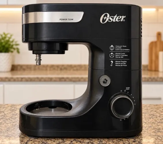 Batedeira Planetária Oster 750W 110V - Pouco Uso + Acessórios