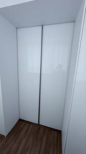 2 Armários em marcenaria 