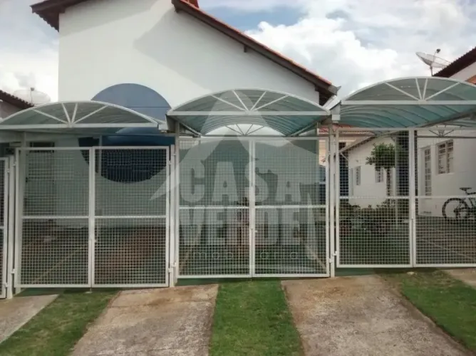 Casa à venda no mini condomínio - Jardim Regente em Indaiatuba/SP