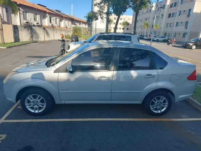Ford Fiesta 1.6 8V Flex/class 1.6 8V Flex 5P 2010