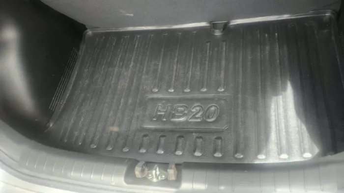 Bandeja da mala do HB20 Hatch 