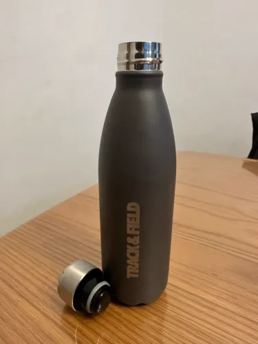 Garrafa Térmica Track&Field em Inox - Conserva Quente e Gelado - Excelente Estado