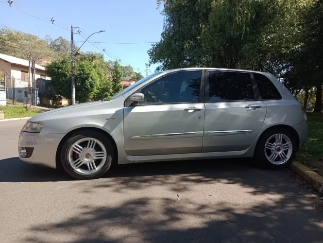 Fiat Stilo Dualogic 1.8 Flex 8V 5P 2009