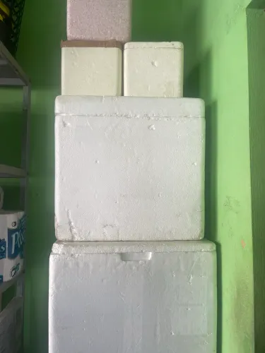 Caixas de isopor 