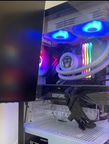 PLACA MÃE B550 BIOSTAR GQT + RYZEN 7 5700X3D