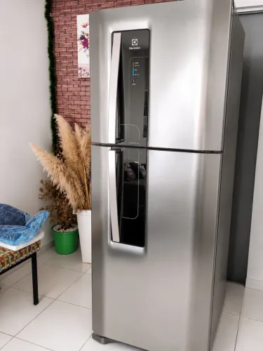 Geladeira Electrolux Frost Free TF42S 382 Litros Inox - 127V | Estado de Nova