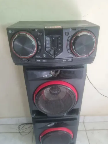Som, Bluetooth