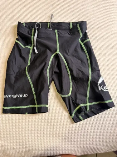Bermuda Kailash Race tamanho m