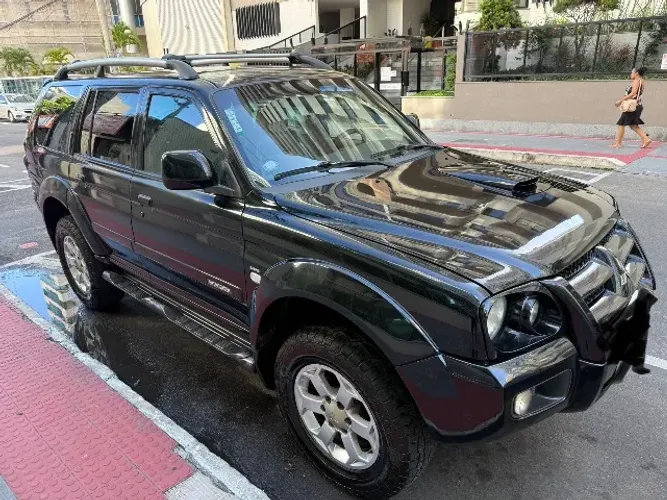 Mitsubishi Pajero Sport HPE 2.5 4X4 Diesel Aut. 2010