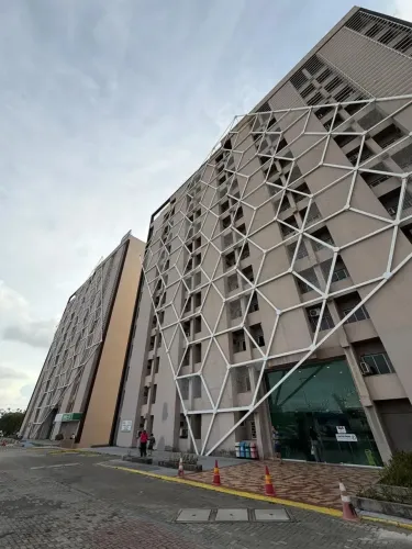 Imóvel para aluguel com 25 metros quadrados em Jereissati I - Maracanaú - CE