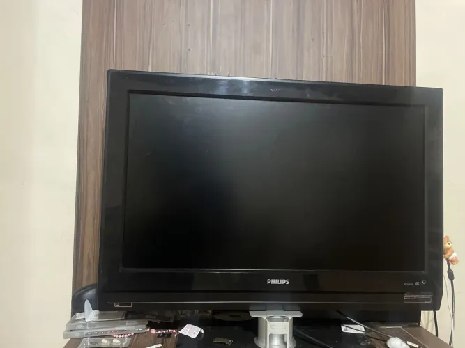 Tv 32 Philips HDMI com Defeito!