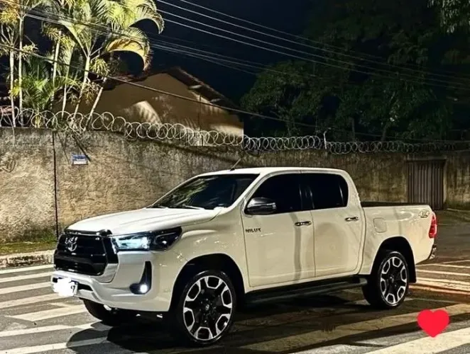 Toyota Hilux CD SRX Limited 4X4 2.8 TDI Die.aut 2022