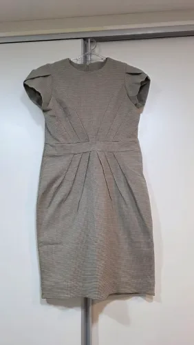 Vendo vestido xadrez diferenciado