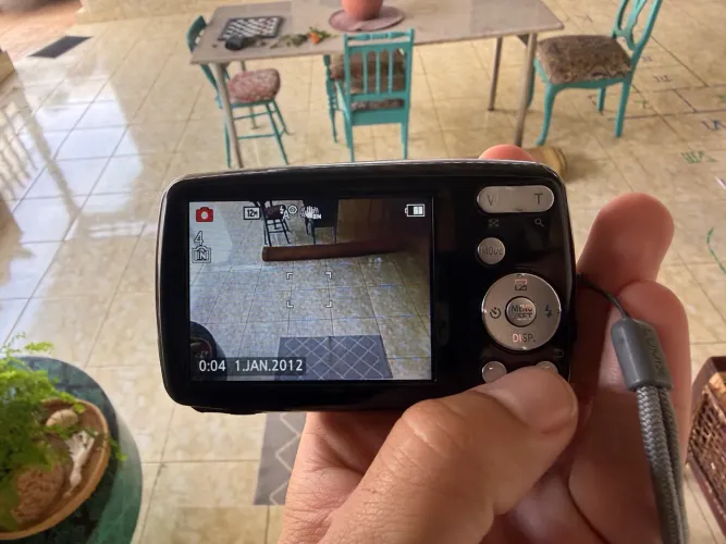Câmera Panasonic Estilo Cybershot