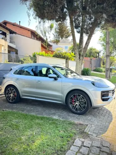 Porsche Cayenne Coupe E-hybrid 3.0 V6 462cv 2024