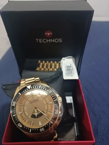 Relógio technos