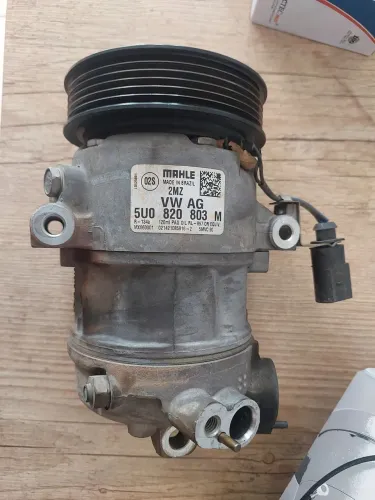 Compressor ar condicionado de Voyage 2021/2022