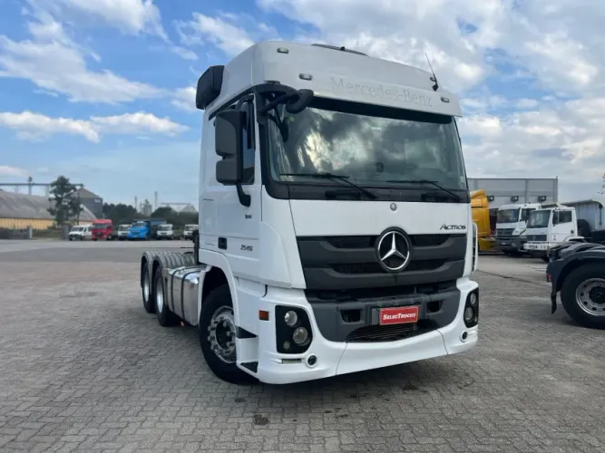 Mercedes-Benz Actros 2546 LS 6x2 | Selectrucks.