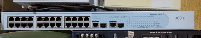 Switch 3com 24portas fest 2 portas de link giga ,2 portas sfp