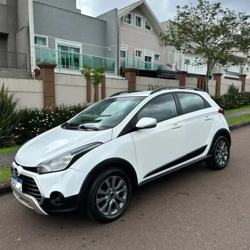 Hyundai HB20X Style 1.6 Flex 16V Aut. 2016