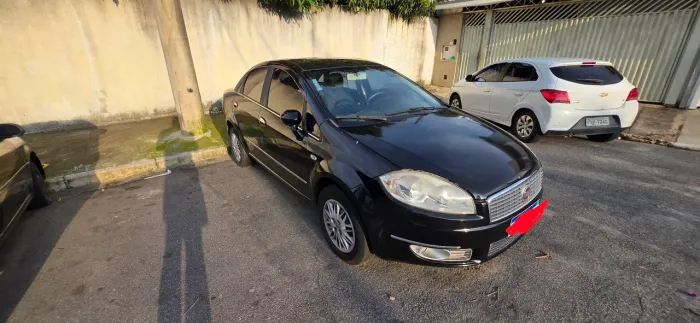 Fiat Linea LX 1.9/ 1.8 Flex 16V 4P 2010