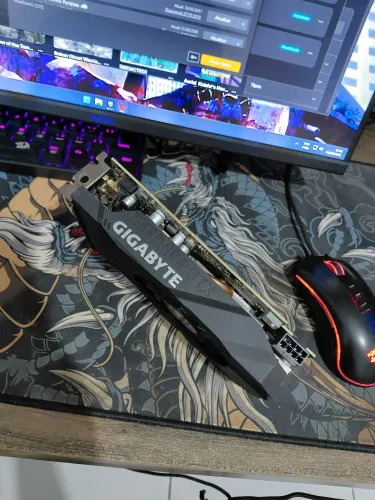 GTX 1650 com defeito
